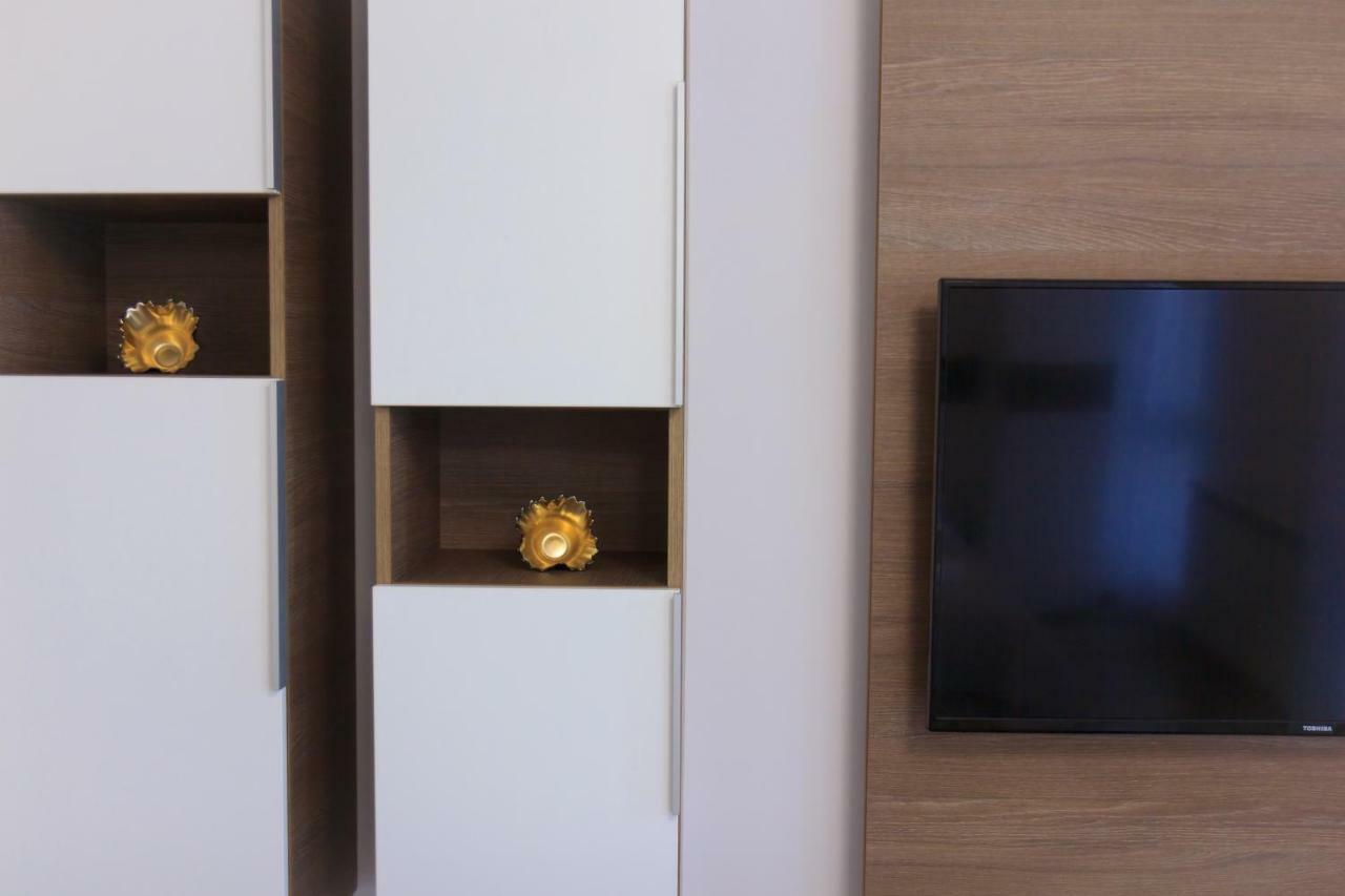 Gold Class Apartment Ams 63 Cluj-Napoca Esterno foto